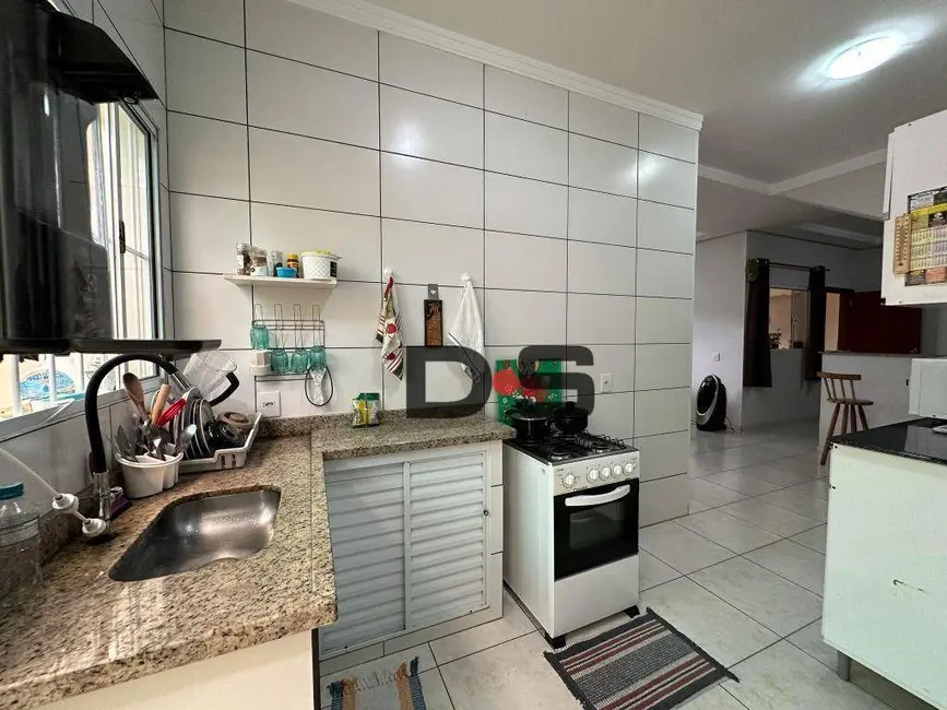 Foto 3 de Sobrado com 3 quartos à venda, 250m2 em Cerquilho - SP