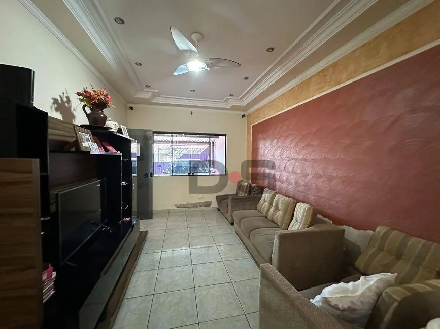 Foto 2 de Sobrado com 3 quartos à venda, 125m2 em Cerquilho - SP