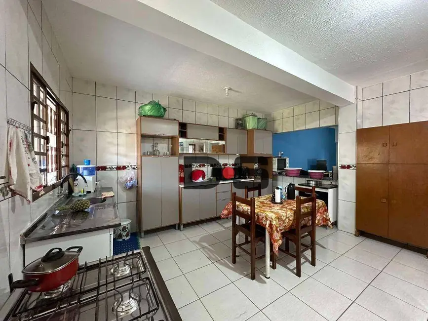 Casa com 3 quartos à venda, 285m2 em Cerquilho - SP - imagem 4 Foto 4 de Casa com 3 quartos à venda, 285m2 em Cerquilho - SP