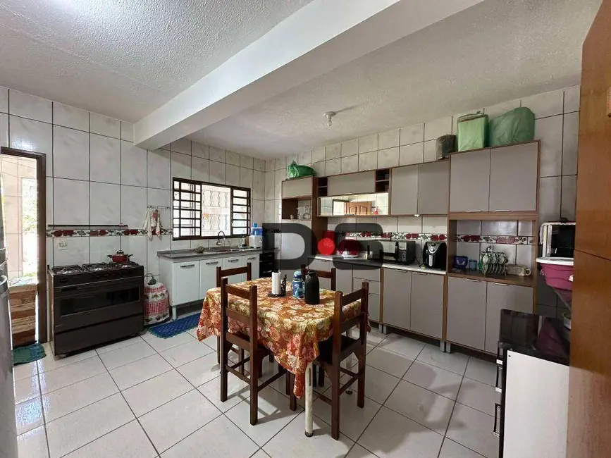 Foto 3 de Casa com 3 quartos à venda, 285m2 em Cerquilho - SP