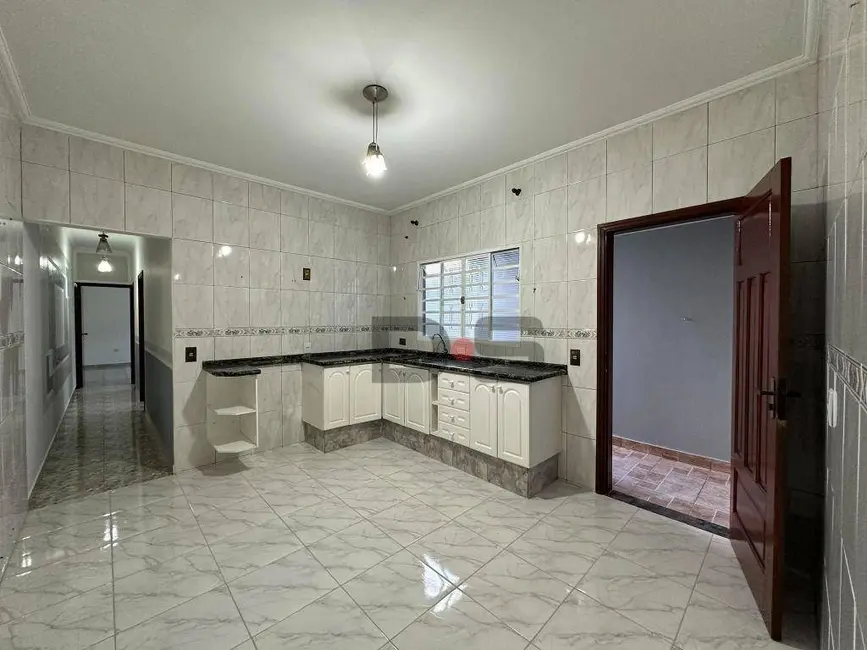 Foto 3 de Casa com 2 quartos à venda, 125m2 em Cerquilho - SP