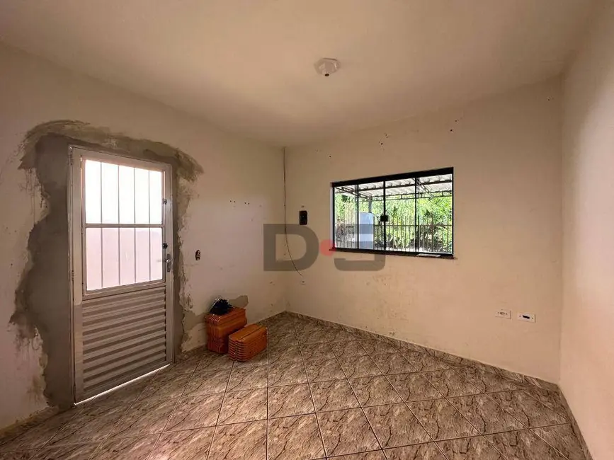 Foto 2 de Casa com 4 quartos à venda, 125m2 em Cerquilho - SP
