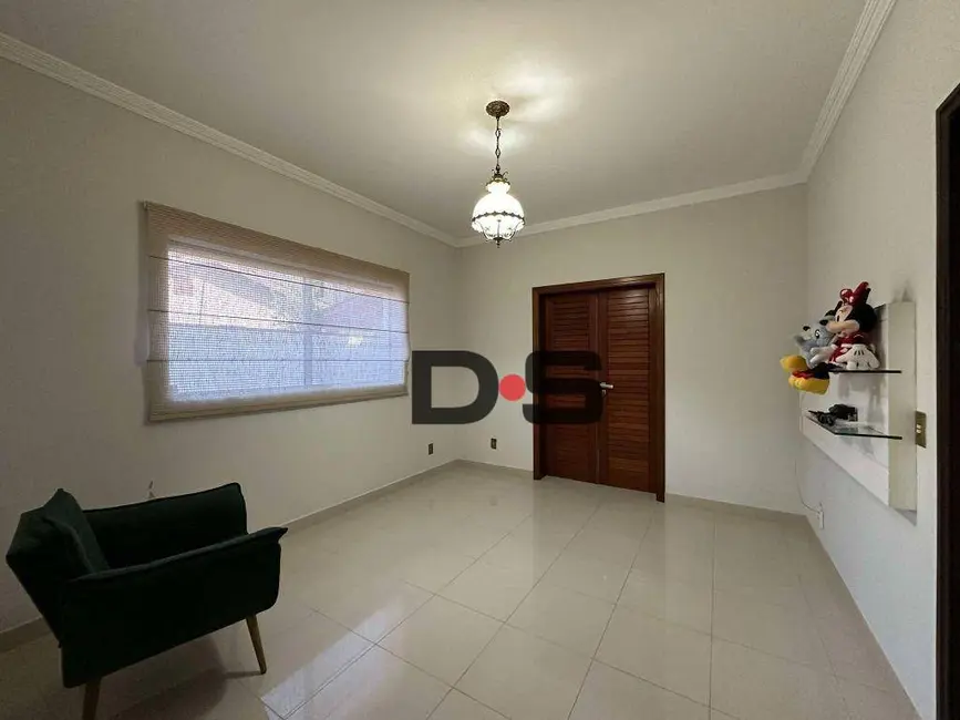 Sobrado com 4 quartos à venda, 334m2 em Cerquilho - SP - imagem 1 Foto 1 de Sobrado com 4 quartos à venda, 334m2 em Cerquilho - SP