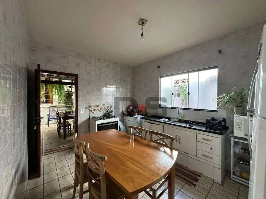 Foto 6 de Casa com 4 quartos à venda, 300m2 em Cerquilho - SP