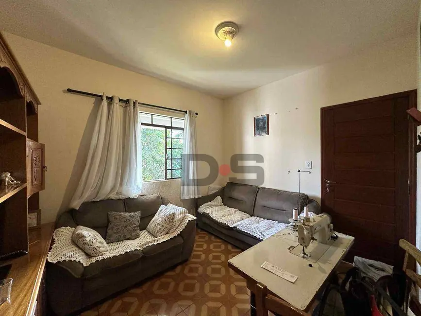 Foto 2 de Casa com 4 quartos à venda, 300m2 em Cerquilho - SP