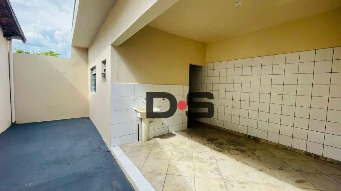 Foto 3 de Casa com 3 quartos à venda, 200m2 em Cerquilho - SP