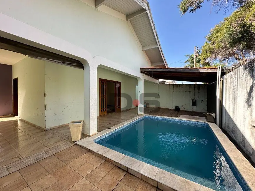 Foto 3 de Casa com 3 quartos à venda, 287m2 em Cerquilho - SP