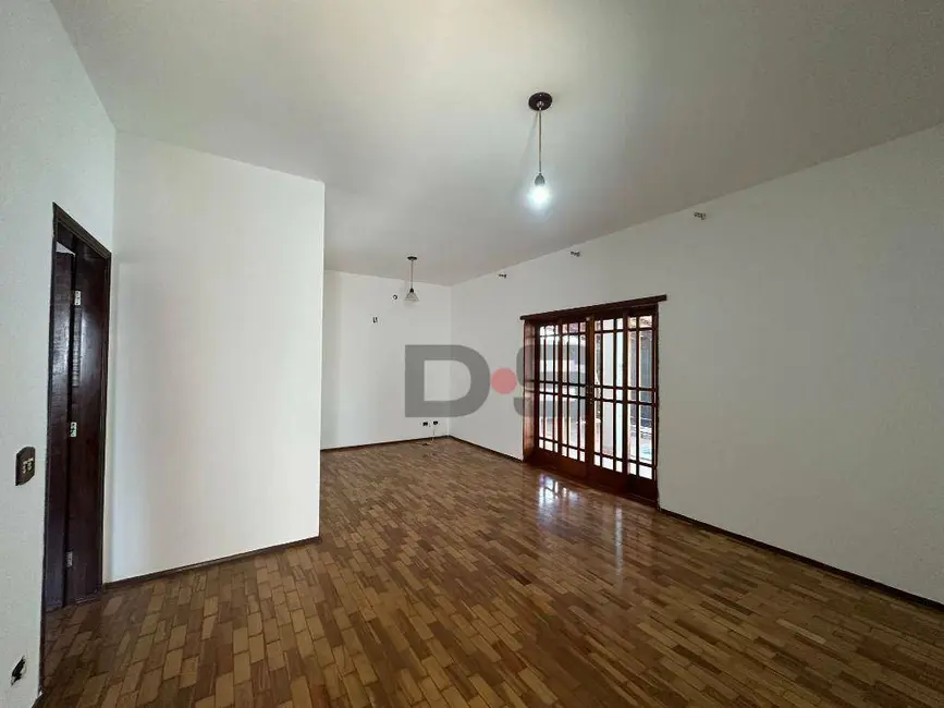 Foto 4 de Casa com 3 quartos à venda, 287m2 em Cerquilho - SP