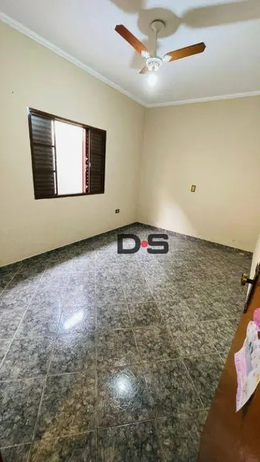 Foto 3 de Casa com 3 quartos à venda, 180m2 em Cerquilho - SP