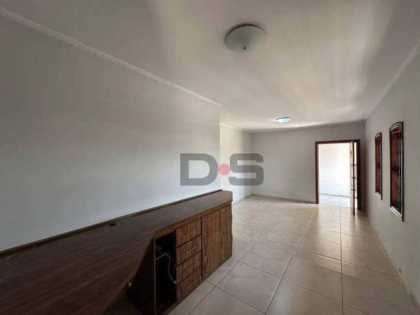 Foto 2 de Casa com 4 quartos à venda, 354m2 em Cerquilho - SP