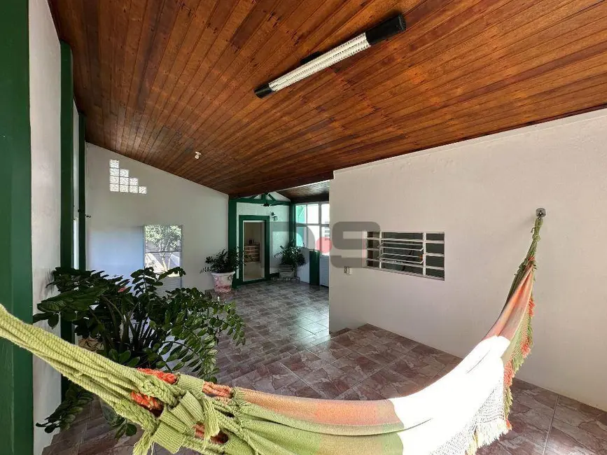 Chácara com 4 quartos à venda, 10000m2 em Tiete - SP - imagem 5 Foto 5 de Chácara com 4 quartos à venda, 10000m2 em Tiete - SP