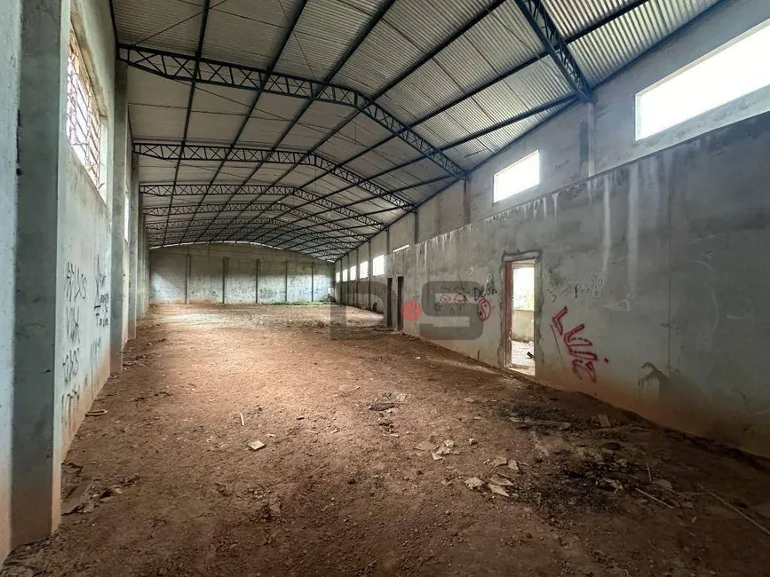 Foto 2 de Armazém / Galpão à venda, 1000m2 em Cerquilho - SP