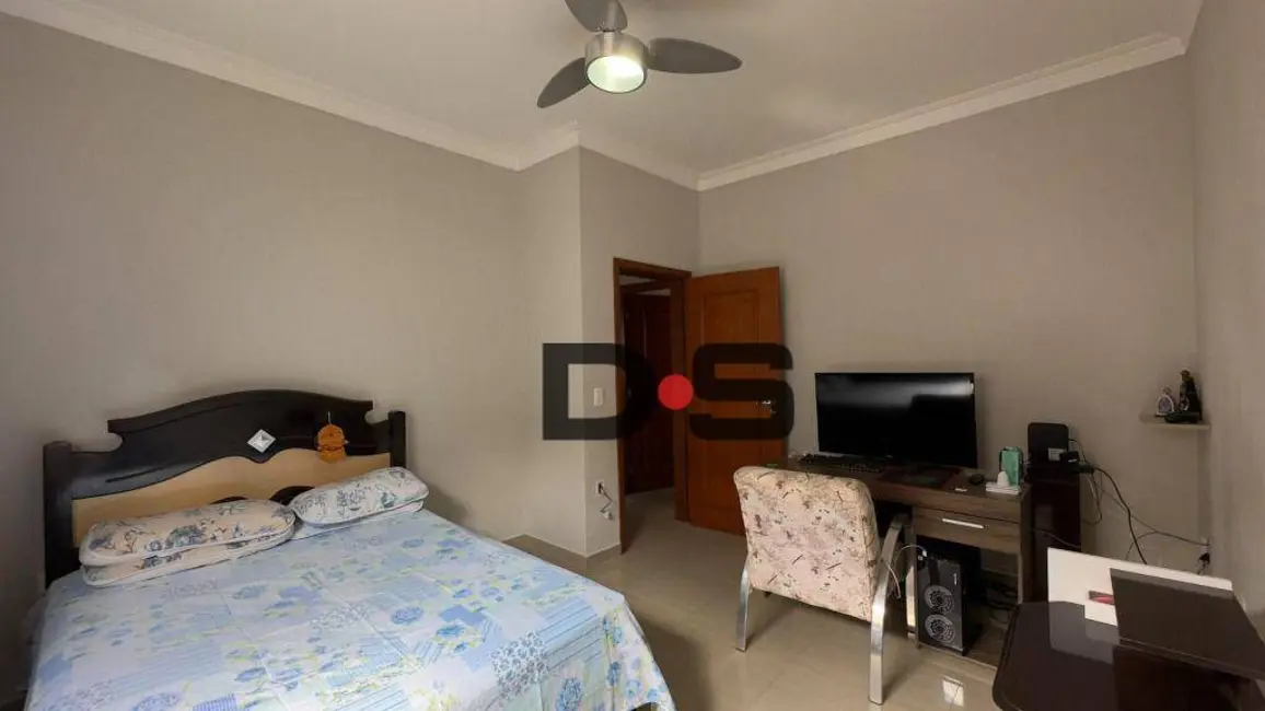 Foto 4 de Sobrado com 4 quartos à venda, 300m2 em Cerquilho - SP