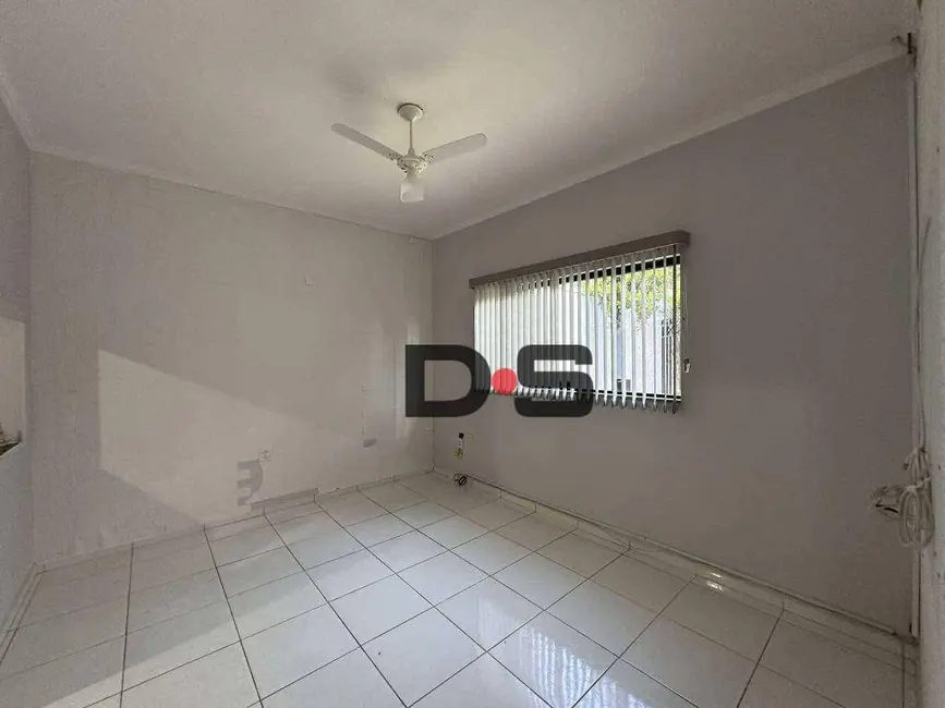 Foto 2 de Casa com 2 quartos à venda, 200m2 em Cerquilho - SP