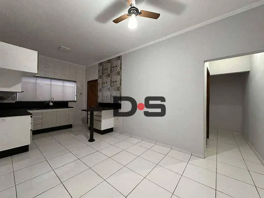 Foto 3 de Casa com 2 quartos à venda, 200m2 em Cerquilho - SP