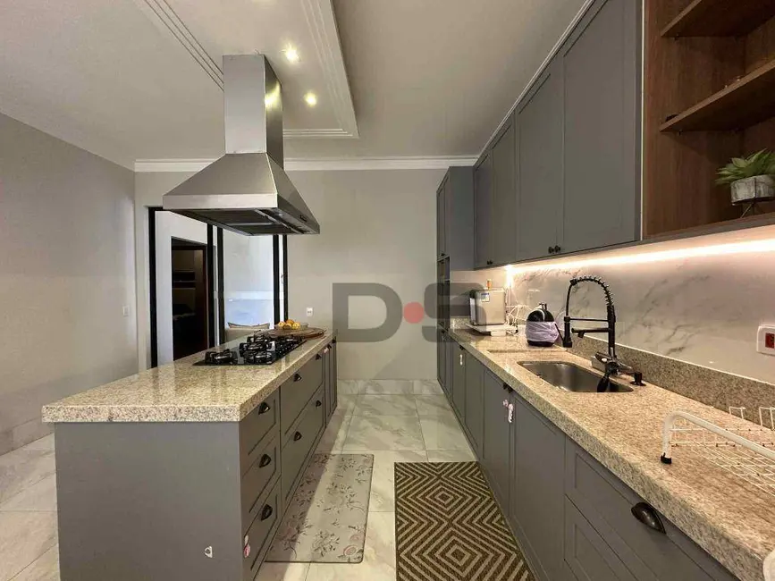 Foto 3 de Casa com 3 quartos à venda, 860m2 em Cerquilho - SP