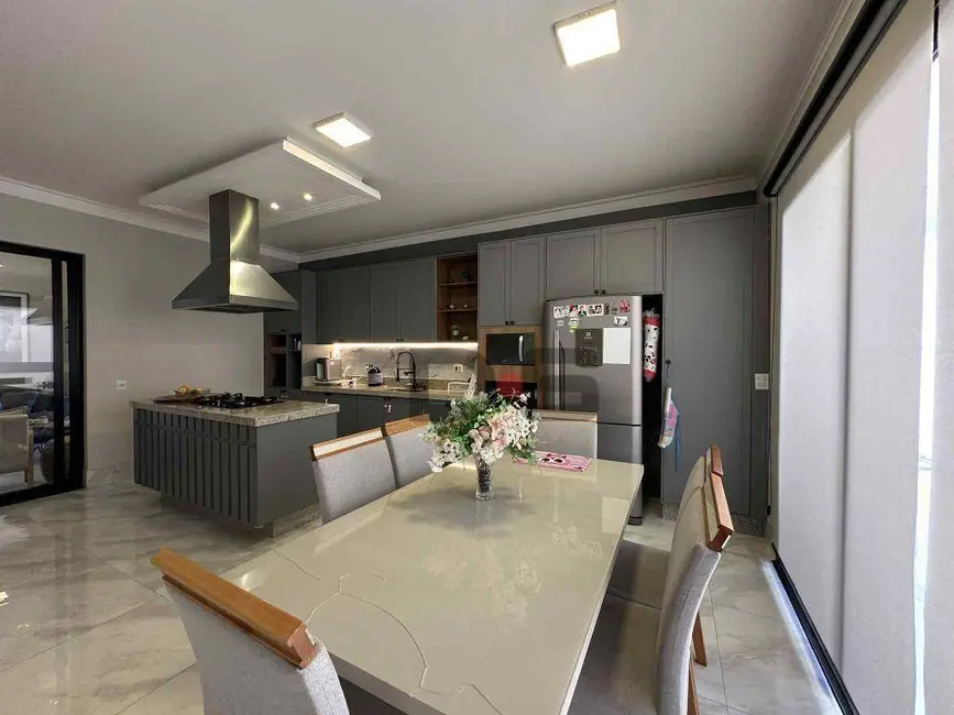 Foto 5 de Casa com 3 quartos à venda, 860m2 em Cerquilho - SP