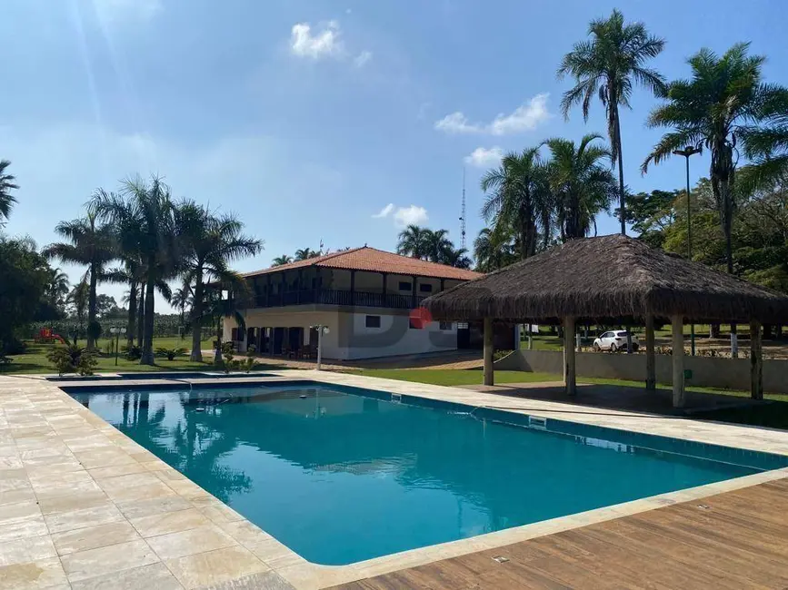 Foto 4 de Sítio / Rancho com 8 quartos à venda, 96800m2 em Itapetininga - SP