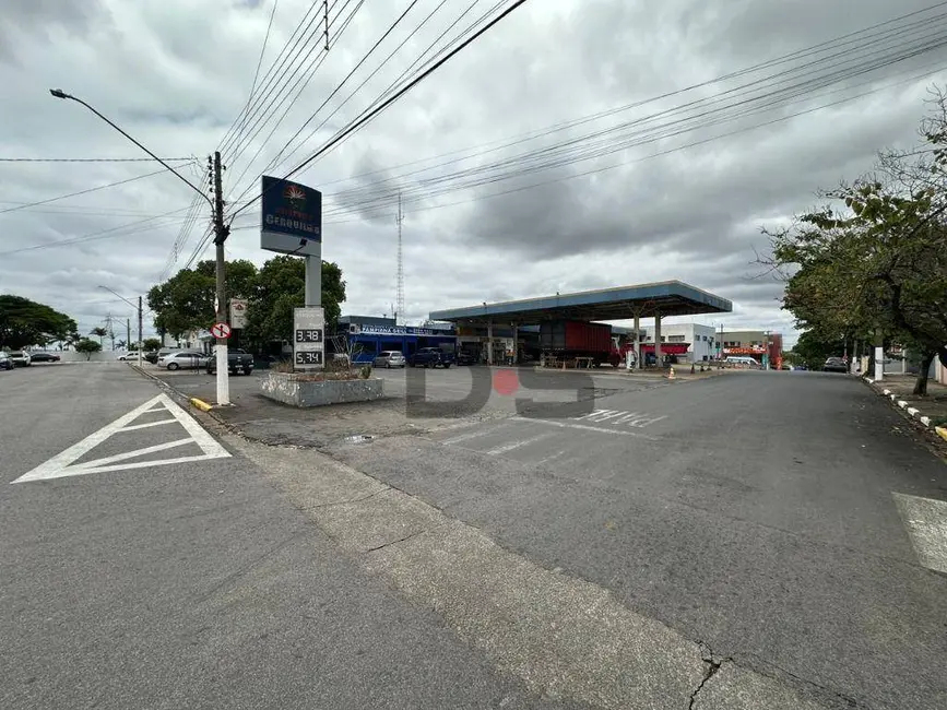 Foto 2 de Loja à venda, 2055m2 em Cerquilho - SP