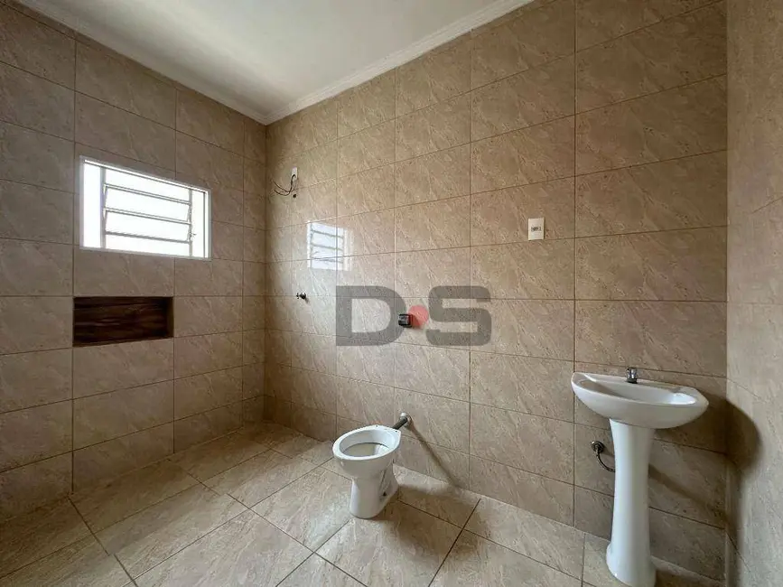Foto 8 de Casa com 3 quartos à venda, 200m2 em Cerquilho - SP