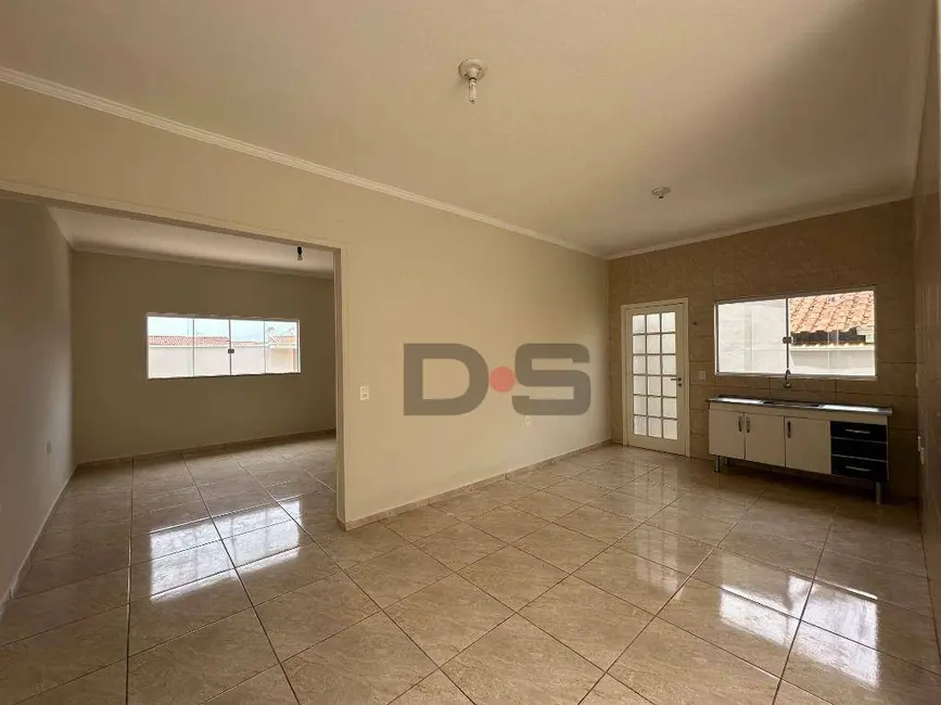 Foto 3 de Casa com 3 quartos à venda, 200m2 em Cerquilho - SP