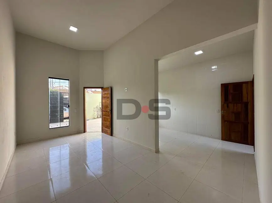 Foto 2 de Casa com 2 quartos à venda, 150m2 em Cerquilho - SP