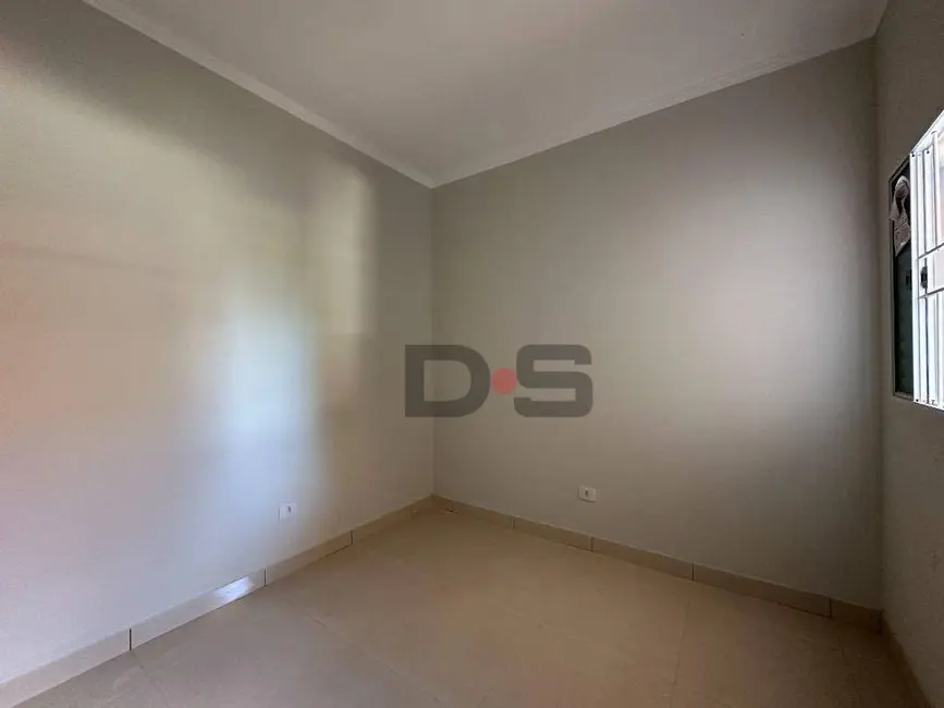 Foto 2 de Casa com 2 quartos à venda, 125m2 em Cerquilho - SP