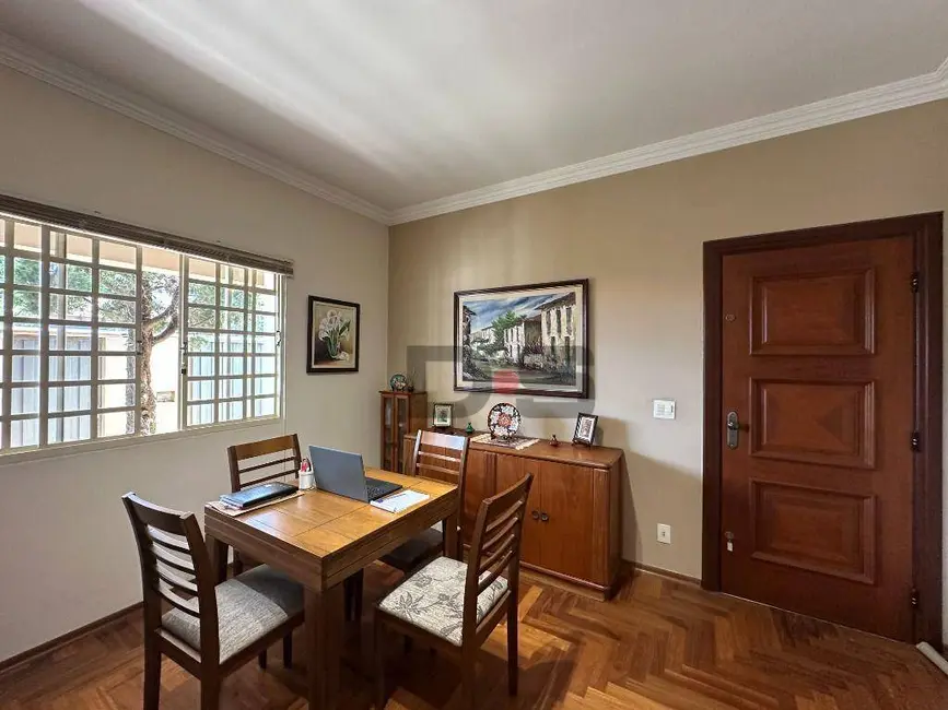 Foto 2 de Casa com 3 quartos à venda, 350m2 em Cerquilho - SP