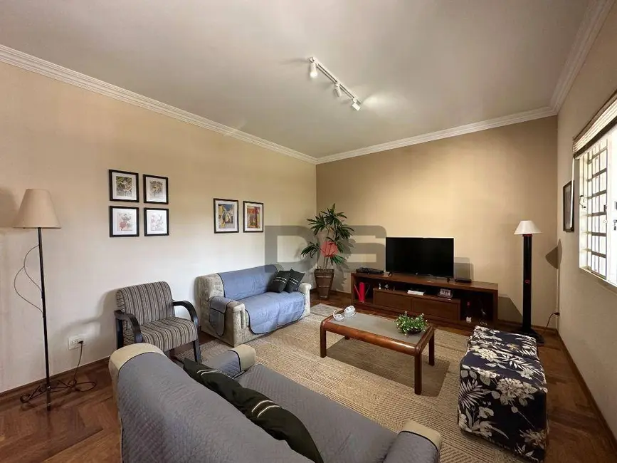 Foto 1 de Casa com 3 quartos à venda, 350m2 em Cerquilho - SP