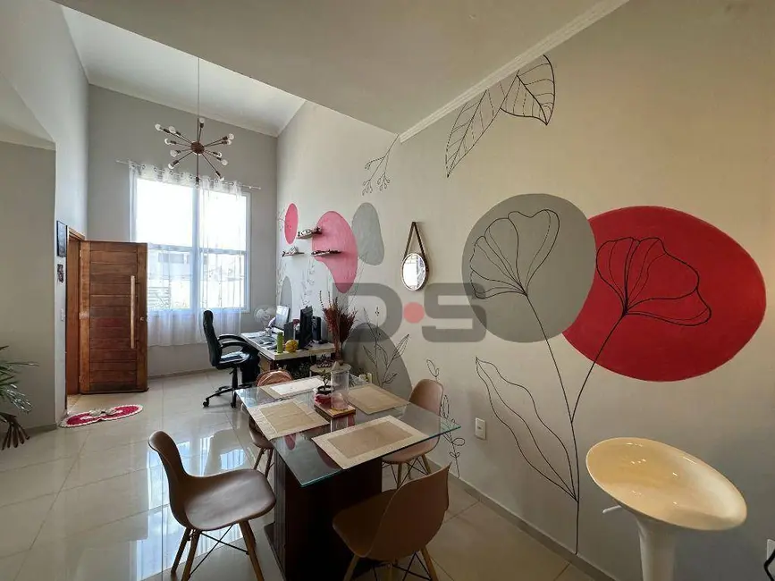 Foto 4 de Casa com 2 quartos à venda, 200m2 em Cerquilho - SP