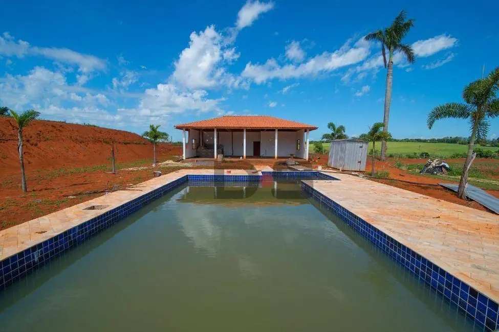 Foto 3 de Sítio / Rancho com 2 quartos à venda, 24000m2 em Cesario Lange - SP