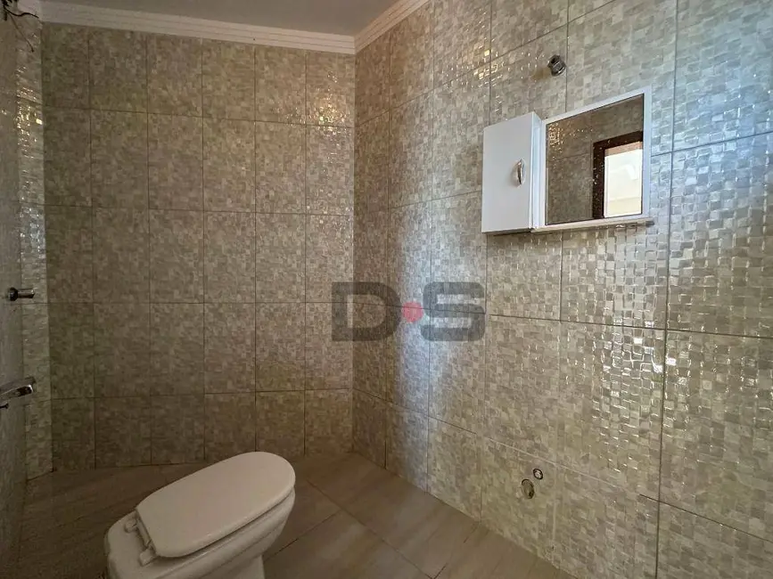 Foto 3 de Casa com 3 quartos à venda, 360m2 em Cerquilho - SP