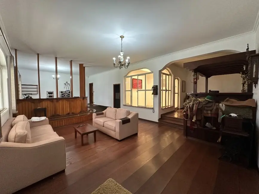 Chácara com 3 quartos à venda, 2917m2 em Tiete - SP - imagem 4 Foto 4 de Chácara com 3 quartos à venda, 2917m2 em Tiete - SP