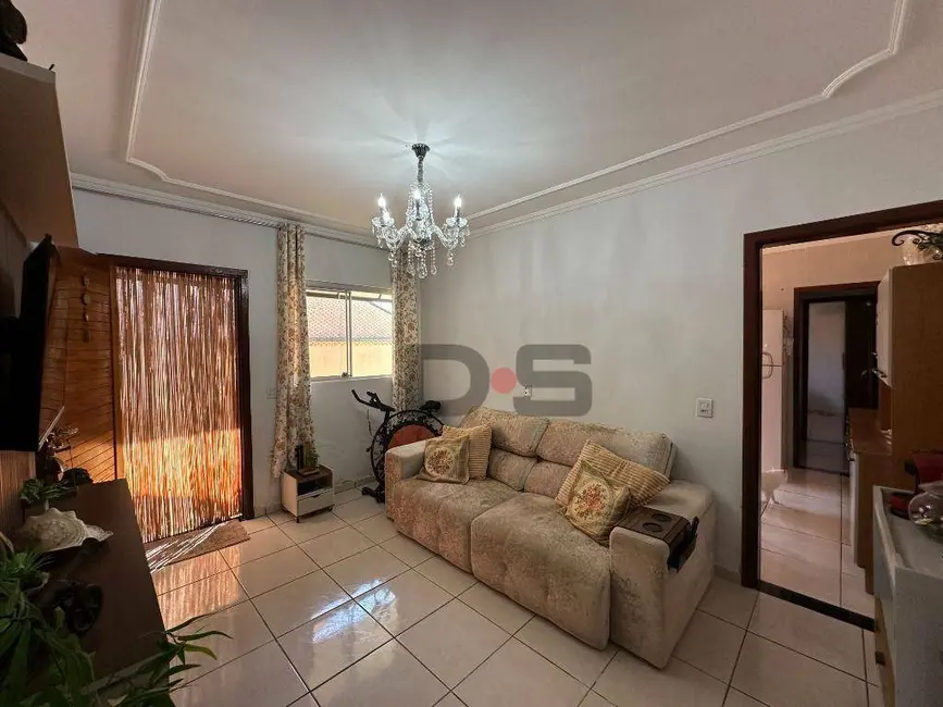 Foto 3 de Casa com 2 quartos à venda, 140m2 em Cerquilho - SP