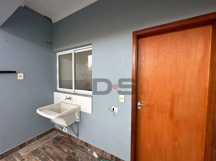 Foto 8 de Casa com 2 quartos à venda, 275m2 em Cerquilho - SP