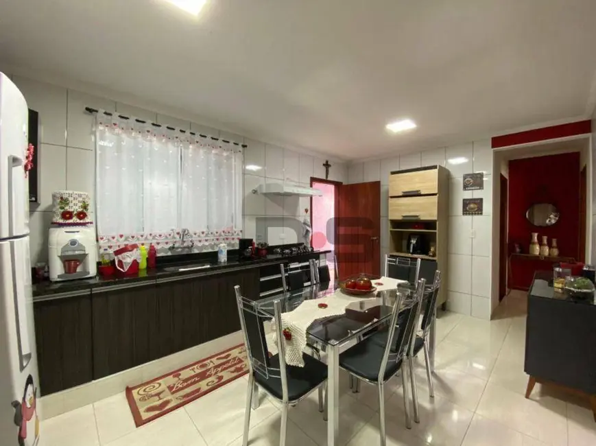 Foto 9 de Casa com 3 quartos à venda, 250m2 em Cerquilho - SP