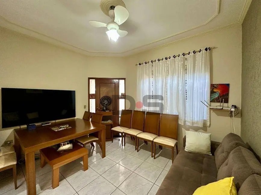 Foto 1 de Casa com 3 quartos à venda, 200m2 em Cerquilho - SP