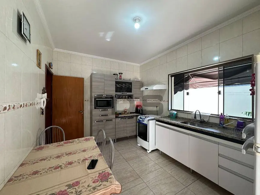 Foto 8 de Casa com 2 quartos à venda, 300m2 em Cerquilho - SP