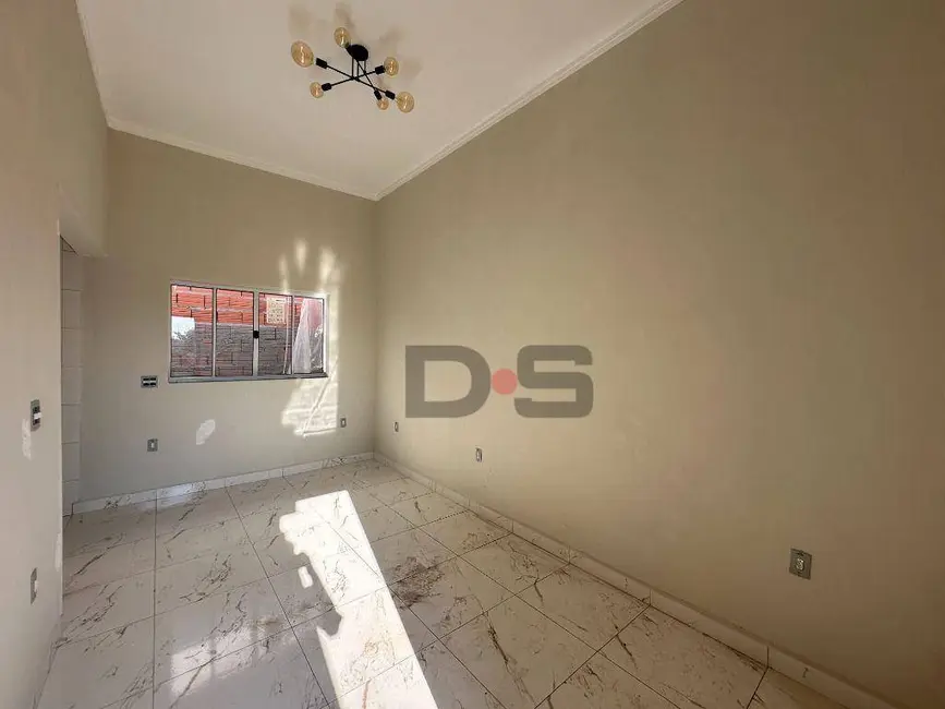 Foto 2 de Casa com 2 quartos à venda, 125m2 em Cerquilho - SP