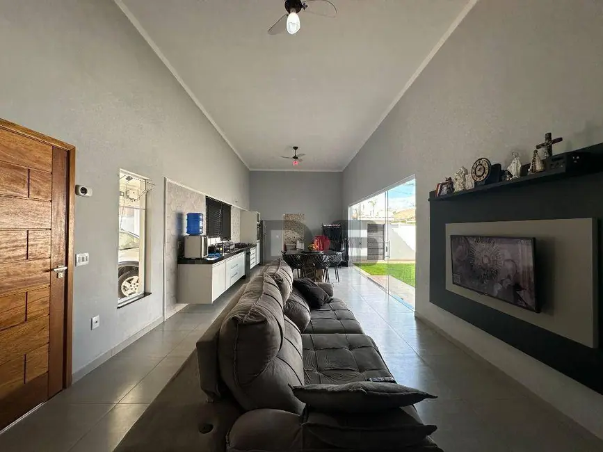 Casa com 4 quartos à venda, 325m2 em Cerquilho - SP - imagem 2 Foto 2 de Casa com 4 quartos à venda, 325m2 em Cerquilho - SP