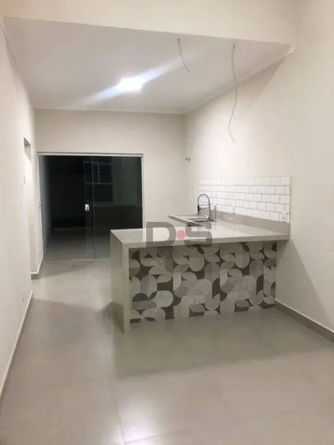 Casa com 2 quartos à venda, 200m2 em Cerquilho - SP - imagem 1 Foto 1 de Casa com 2 quartos à venda, 200m2 em Cerquilho - SP
