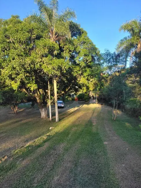 Chácara com 2 quartos à venda, 7000m2 em Tatui - SP - imagem 8 Foto 8 de Chácara com 2 quartos à venda, 7000m2 em Tatui - SP