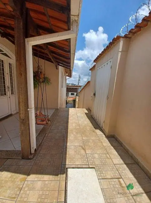 Foto 5 de Casa com 3 quartos à venda, 360m2 em Cruzeiro, Ibirite - MG