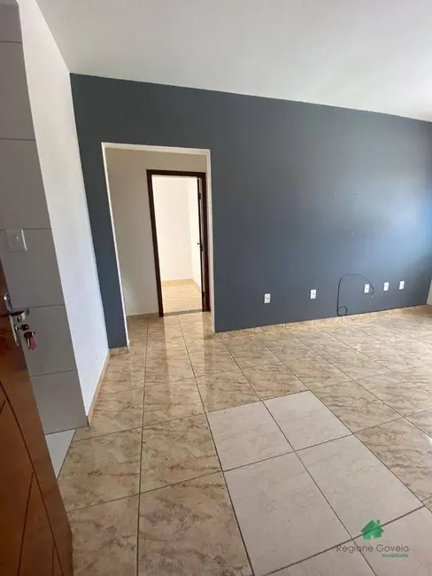 Foto 5 de Apartamento com 2 quartos para alugar, 55m2 em Santa Terezinha, Ibirite - MG