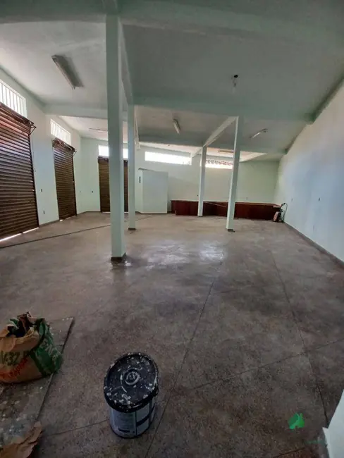 Foto 3 de Loja para alugar, 240m2 em Ibirite - MG