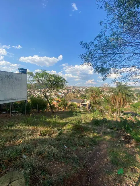 Terreno / Lote à venda, 360m2 em Déa Marly, Ibirite - MG - imagem 3 Foto 3 de Terreno / Lote à venda, 360m2 em Déa Marly, Ibirite - MG