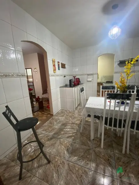 Foto 8 de Casa com 2 quartos à venda, 100m2 em Ibirite - MG