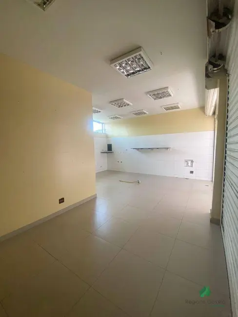 Foto 6 de Loja para alugar, 36m2 em Conjunto Cristina (São Benedito), Santa Luzia - MG