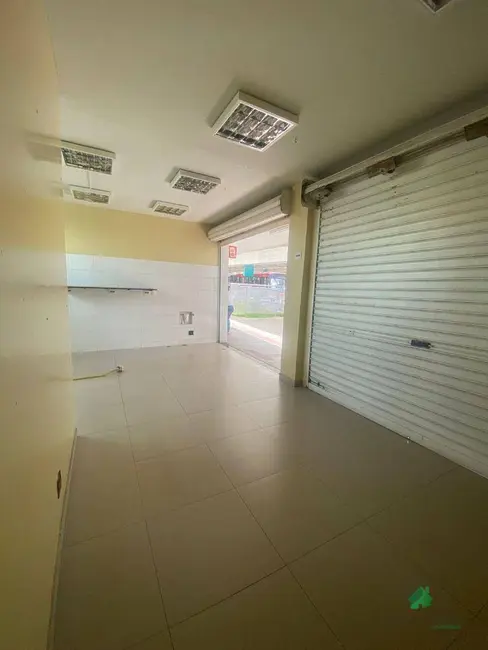 Foto 3 de Loja para alugar, 36m2 em Conjunto Cristina (São Benedito), Santa Luzia - MG