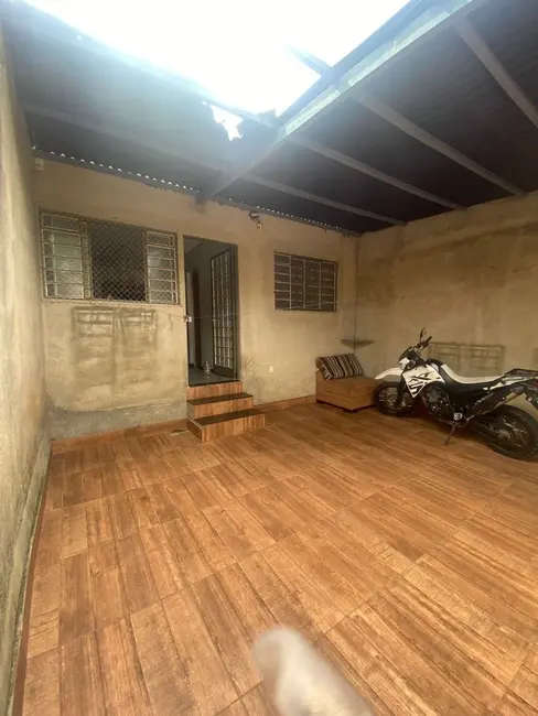 Foto 1 de Casa com 3 quartos para alugar, 100m2 em Ibirite - MG
